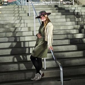 Meet your Posher, Bailey